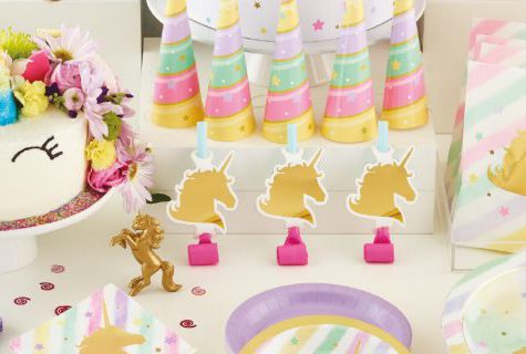 סידור שולחן יום הולדת חד קרן - הקונספט הטרנדי החדש למסיבות יום הולדת