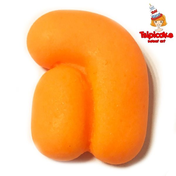 אותיות מבצק סוכר בצבעים- ה'