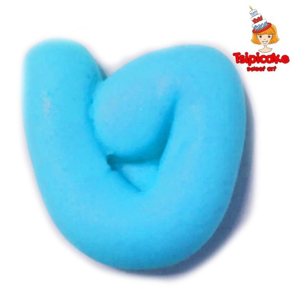 אותיות מבצק סוכר בצבעים- ט'