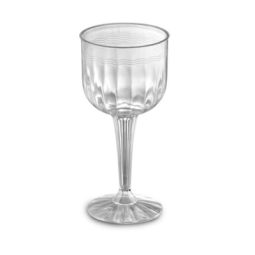 גביעי יין מפוארים עם רגל