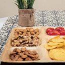 מגשים מרובעים מחולקים מתכלים