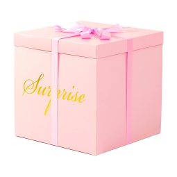 קופסא מתפוצצת ענקית ורוד