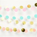 קישוט תלייה חוטים - עיגולים פסטל זהב